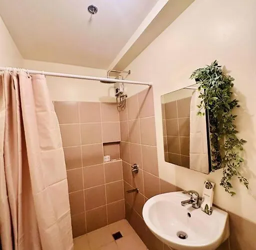 1-br With Pool & Skyline Views In Pasig *